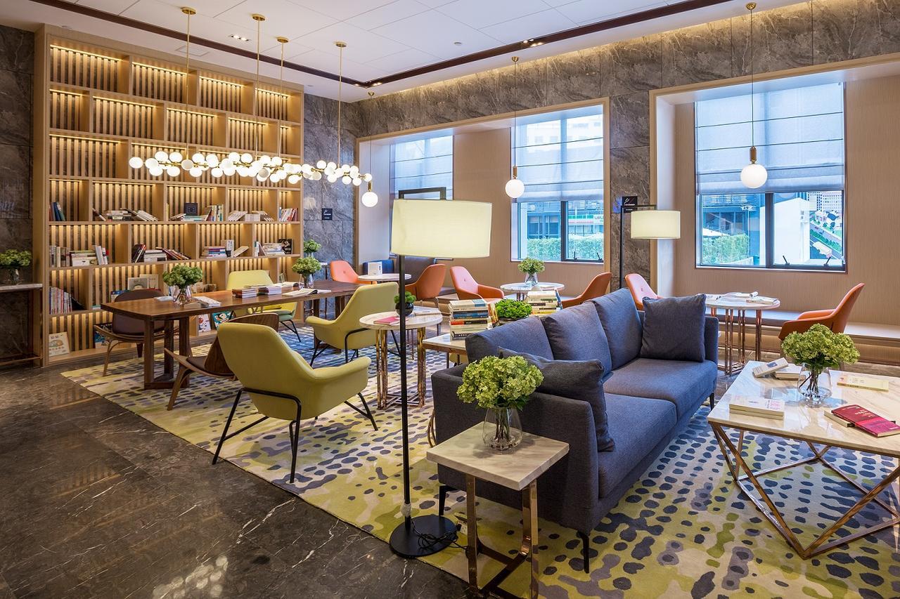 Shenzhen Bantian Huaweizhongcheng Atour Hotel エクステリア 写真