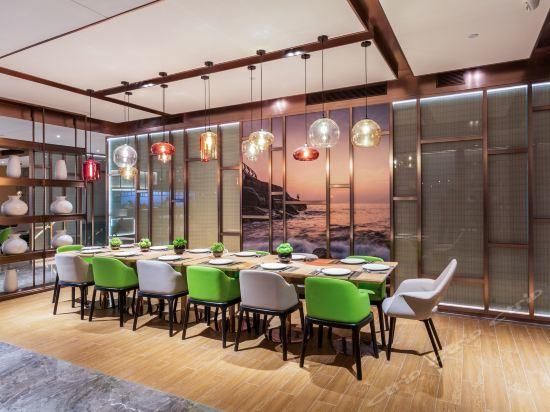 Shenzhen Bantian Huaweizhongcheng Atour Hotel エクステリア 写真