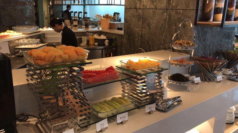 Shenzhen Bantian Huaweizhongcheng Atour Hotel エクステリア 写真